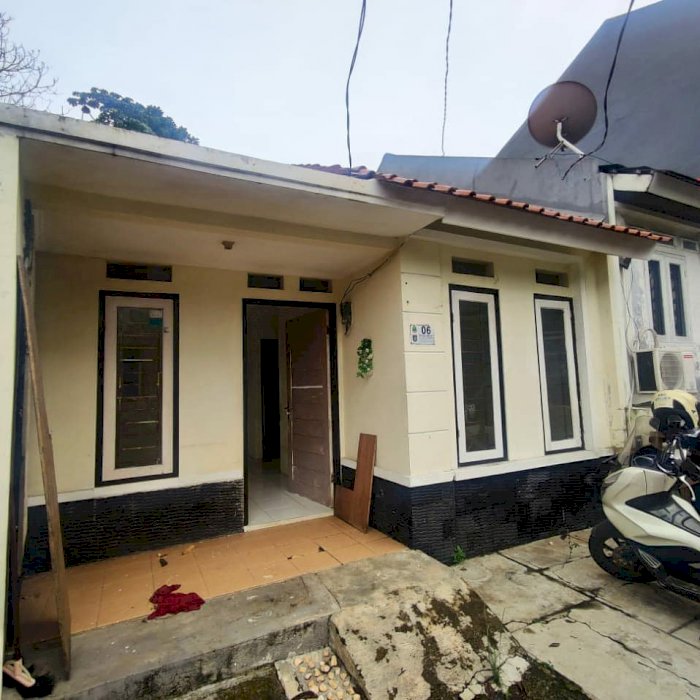 Dijual Cepat Rumah Murah di Cluster Villa Ar - Rayyan Cimanggis Depok
