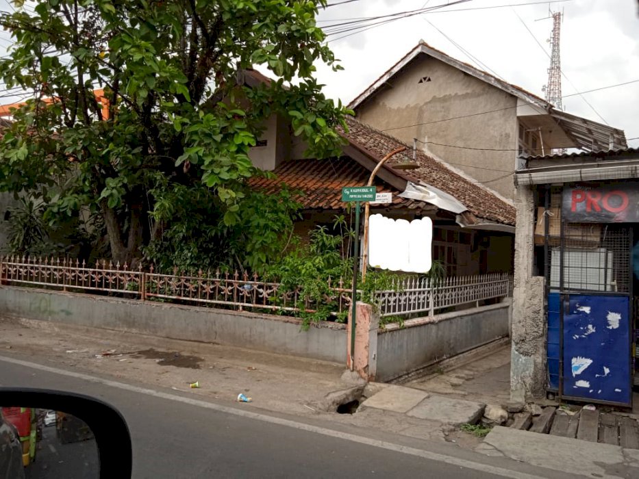 Rumah lok strategis di jl rumah sakit cinambo 1,5 Miliar nego