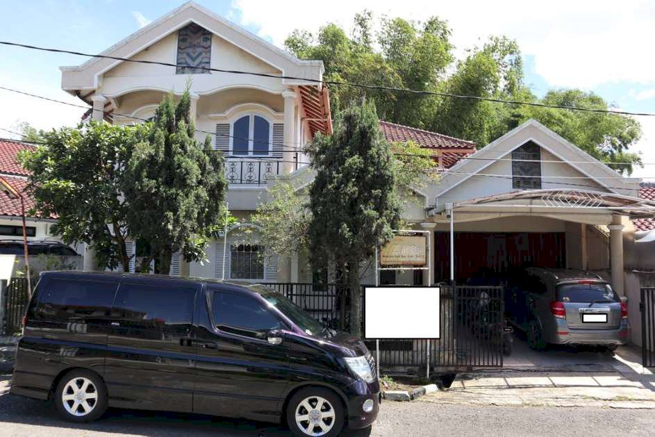 Dijual Rumah 2 Lantai Siap Huni Komplek Taman Bumi Prima Cibabat Cimah