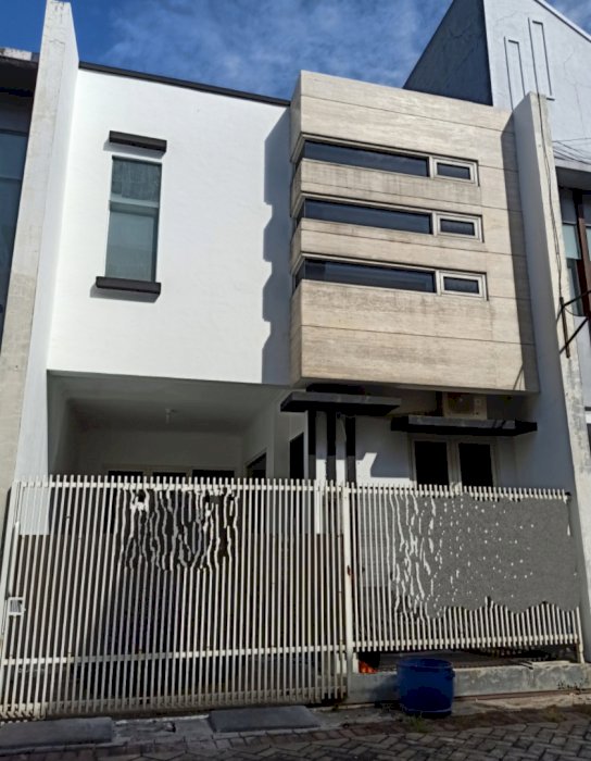 Rumah 2Lantai second di jojoran