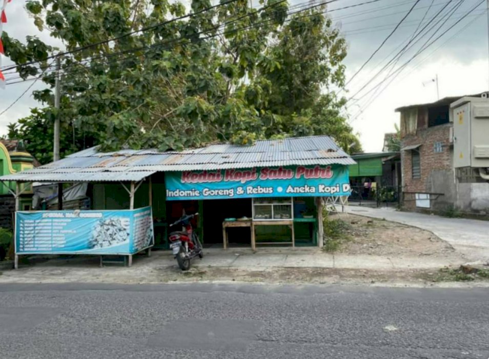 PEKARANG KOMERSIL JLN RACAWALI CONDONGCATUR DEPOK SLEMAN