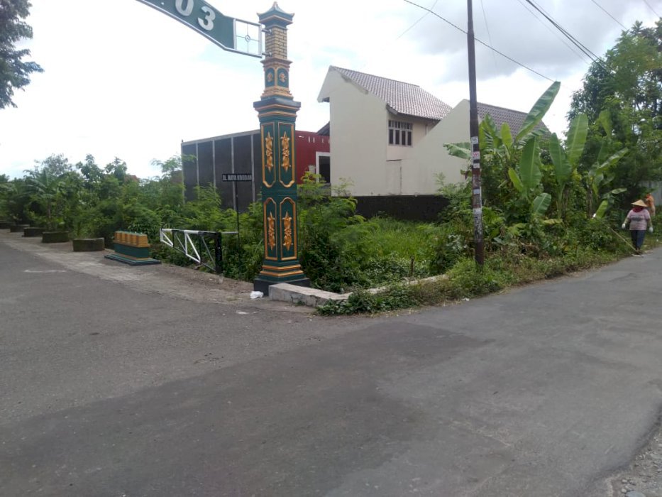 D JUAL PEKARANGAN TEPI JLN ASPAL MAGUWOHARJO DEPOK SLEMAN