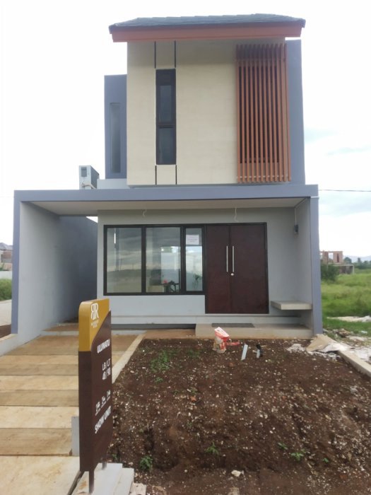 Rumah murah 2 lantai harga perdana tanah luas gratis biaya lainnya