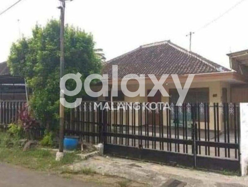 Rumah Dijual di Jalan Letjen S Parman Malang