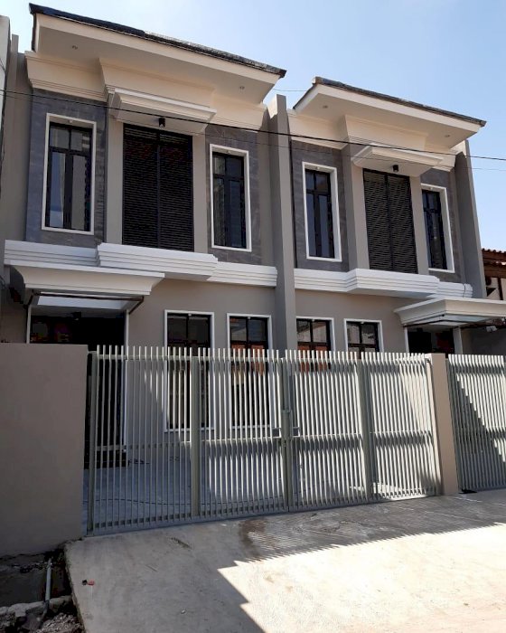 Rumah baru gress minimalis klampis