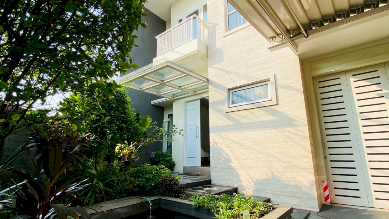 Rumah Niagara Hijau Pondok Indah Elegan Dan terjangkau