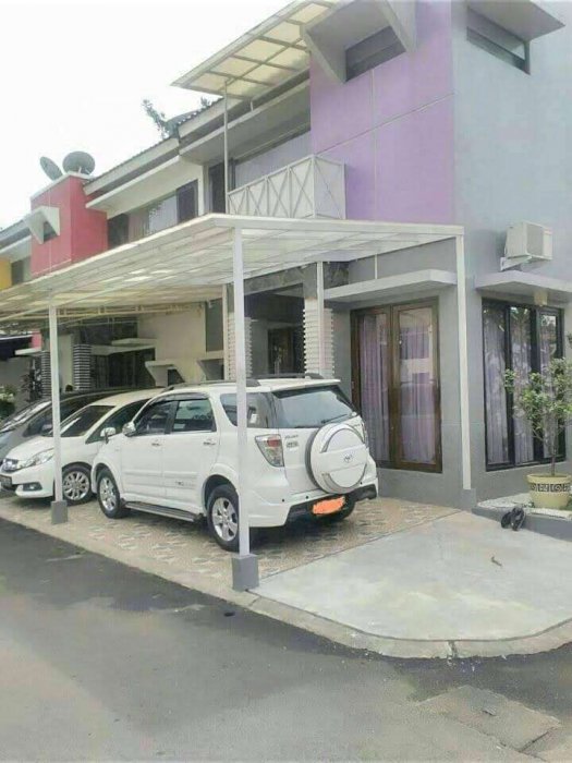 Rumah cluster secondary pisisi Hoek di Cipayung Ciputat Tangsel.