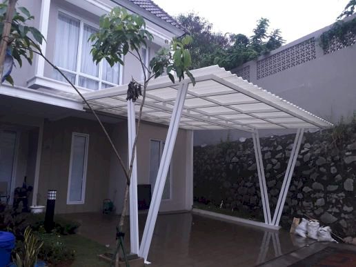 Rumah baru asri dan nyaman di Gading Serpong BSD