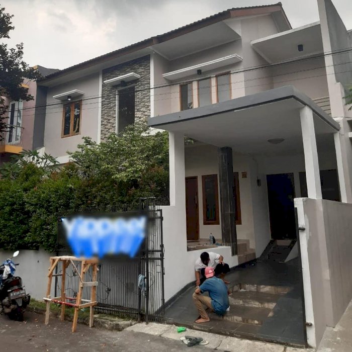Rumah full renovasi di Bintaro jaya sektor 9 Pondok Aren.