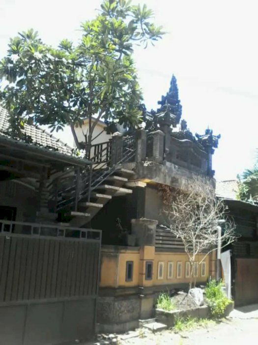 Rumah lantai 1 di area jln mahendradata