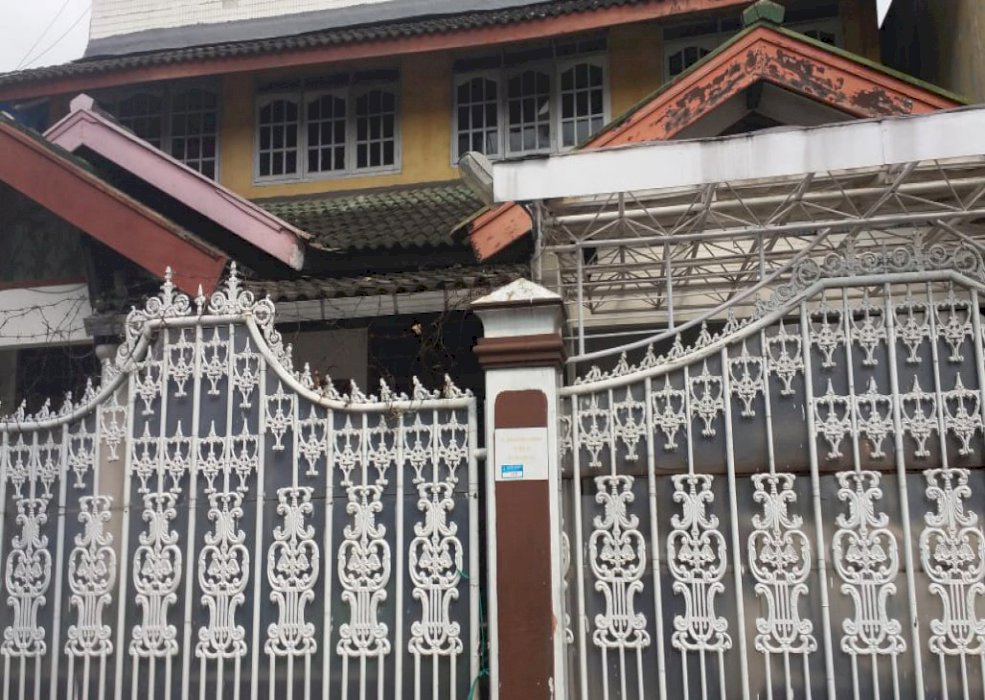 Rumah mewah di Karasak Astana Anyar harga 8 Miliar Nego