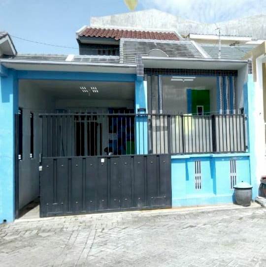 Rumah Minimalis One Gate System Siap Huni di tengah Kota Malang