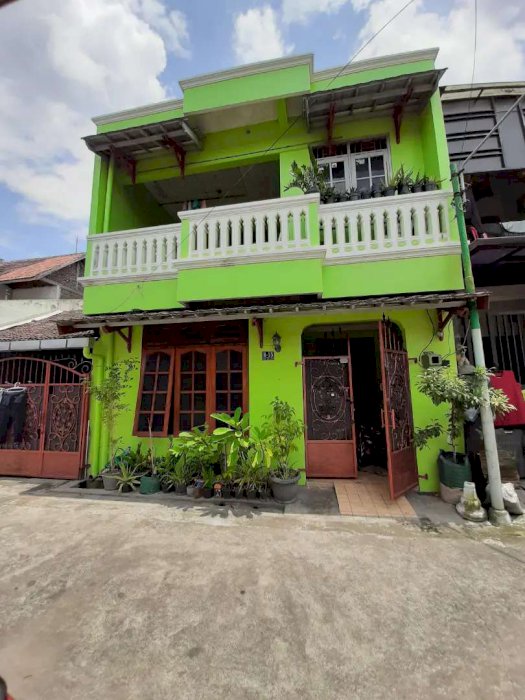 Jual Cepat Rumah murah 3 lantai dekat kota solo