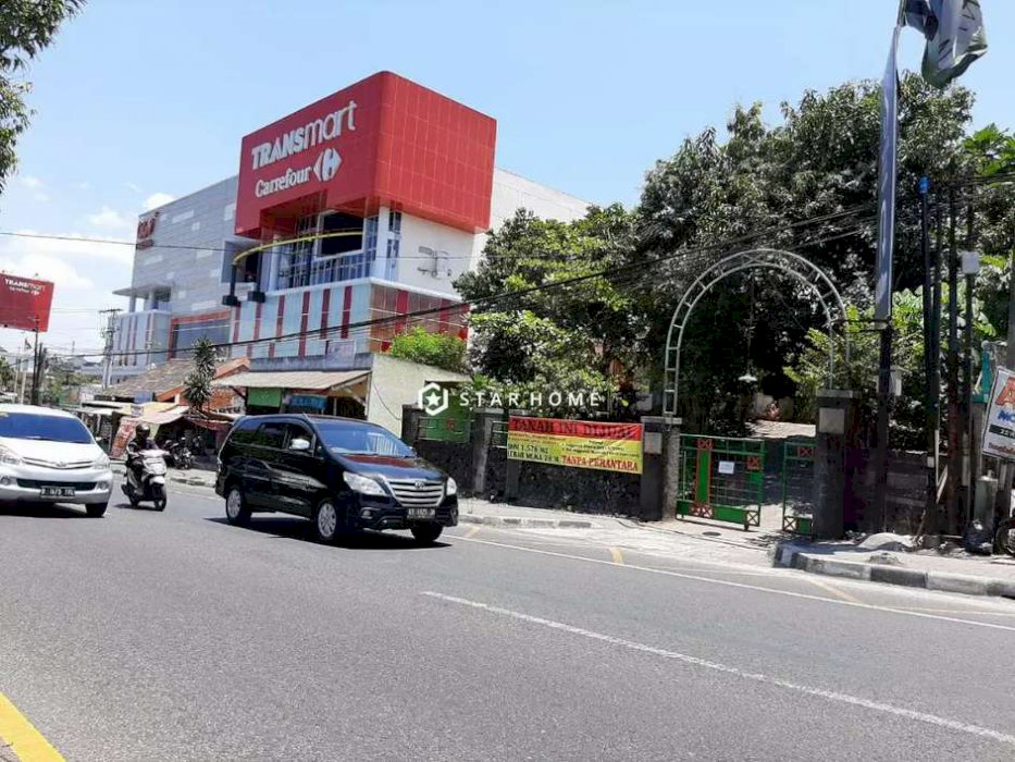 Tanah Lokasi Premium di Jl. Laksda Adisucipto