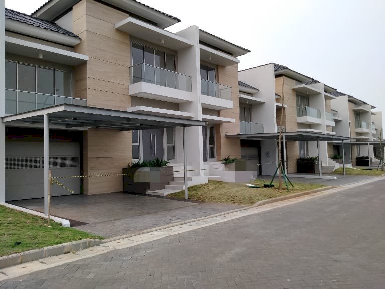 Disewakan Rumah Golf island pik pantai indah kapuk jakarta utara