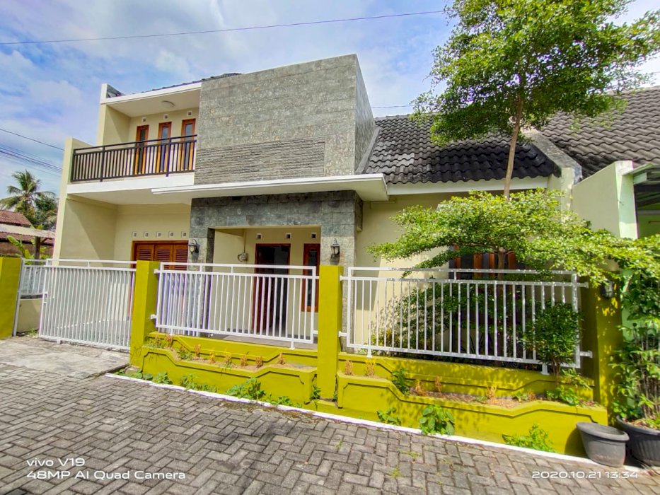 Dijual Rumah Bagus Barat ADTV n SMP Budi Mulia jl Tajem, Cck Investasi