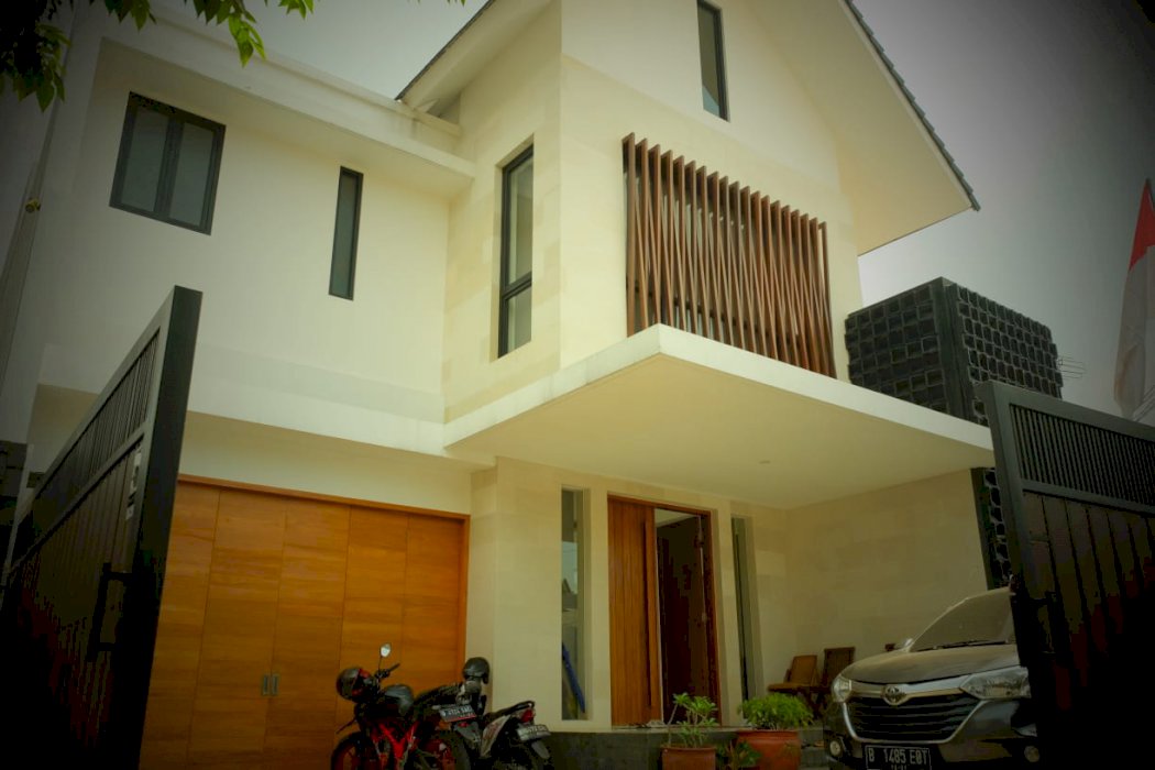 Dijual Rumah Lokasi Strategis di Cipete Raya Jakarta Selatan