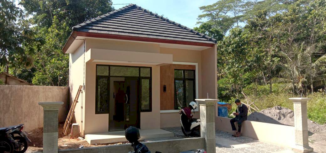 Dijual Rumah MILIK PRIBADI daerah Perum leyangan damai Ungaran Timur Semarang