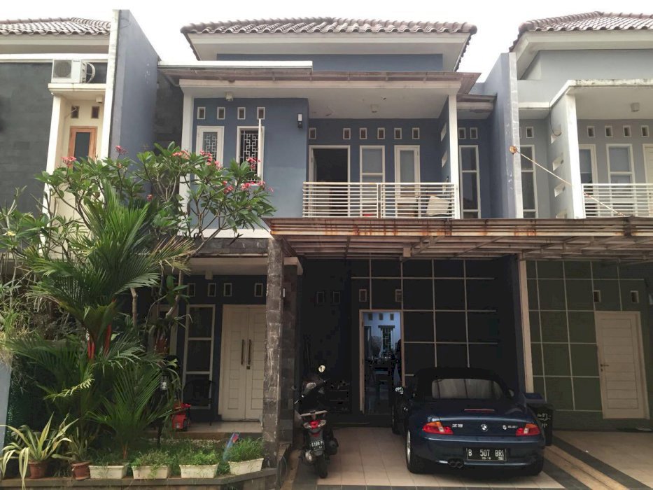 Dijual Rumah Siap Huni Cluster The 9 Residence Jakarta