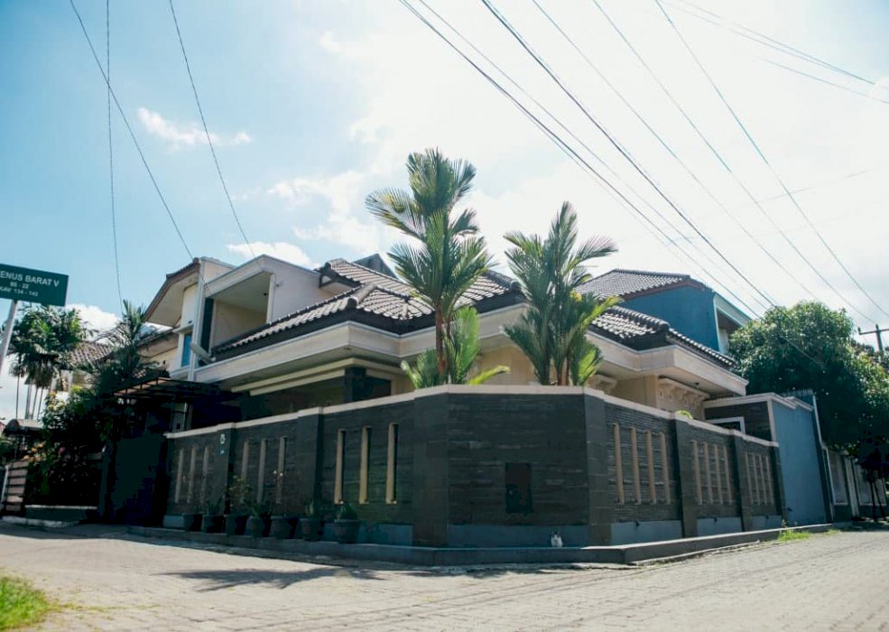 Rumah HOOK Siap Huni di Jalan Venus Barat Margahayu Raya,Kota Bandung