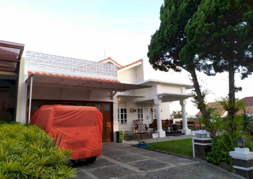 Rumah Mewah di Dago Resort,Bandung Ada Kolam Renang