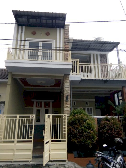 Rumah 2 Lantai Dekat Kampus ITN 2 Di Tirtasani Karanglo