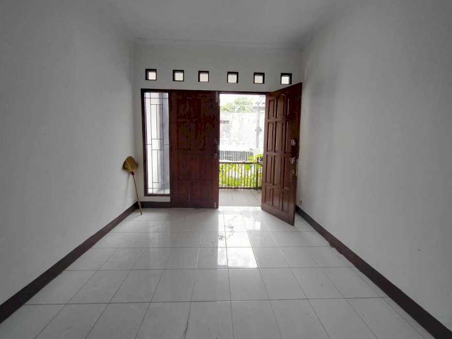 Dijual Rumah Gress Dlm Cluster 300m dr Jogja Bay Maguwoharjo Sleman