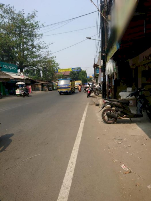 Dijual Rumah Cocok Untuk Tempat Usaha di Jl.Aria Putra Ciputat