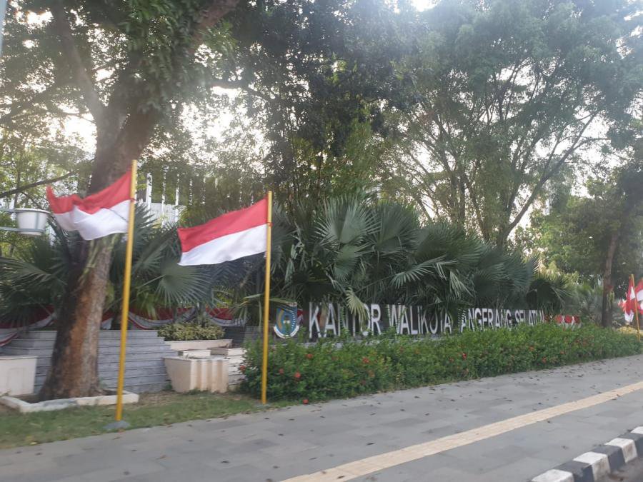 Turun harga rumah untuk usaha di Jl. Benda Raya BSD Tangsel