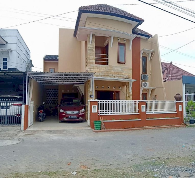 Rumah Mewah Minimalis 2 Lantai Dalam Perumahan
