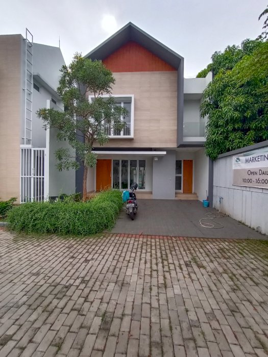 Rumah Mewah Di Bintaro Nempel Sektor 9 Dekat stasiun Sudimara
