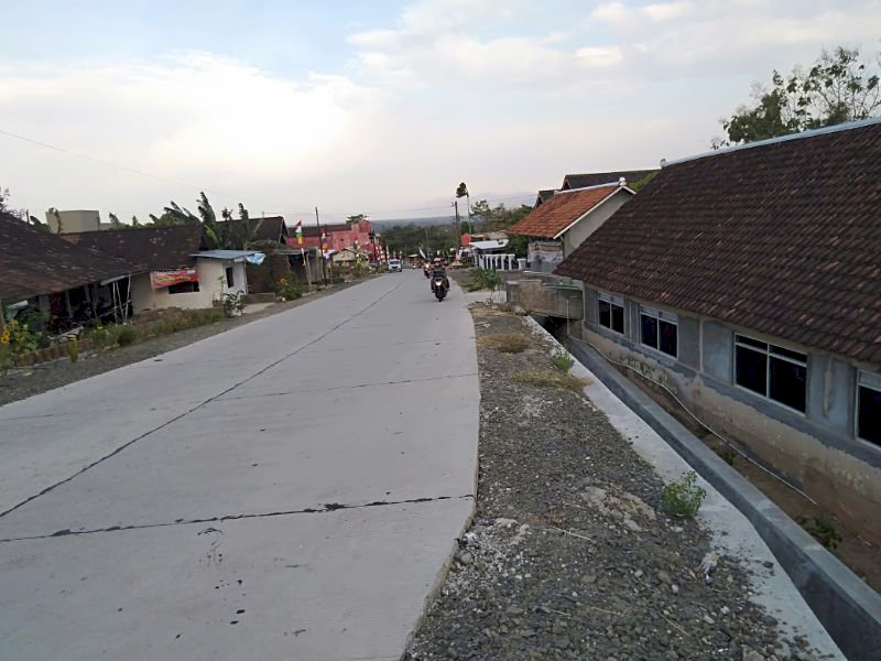 TANAH JETIS WONOGIRI KOTA, AKSES LUAR BIASA
