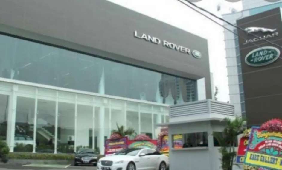 GEDUNG SHOW ROOM PONDOK INDAH DIJUAL