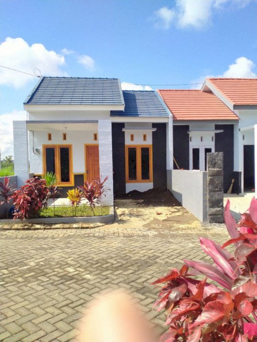 RUMAH MURAH 200 JUTAAN,BELAKANG ARAYA. IN HOUSE 5 TAHUN