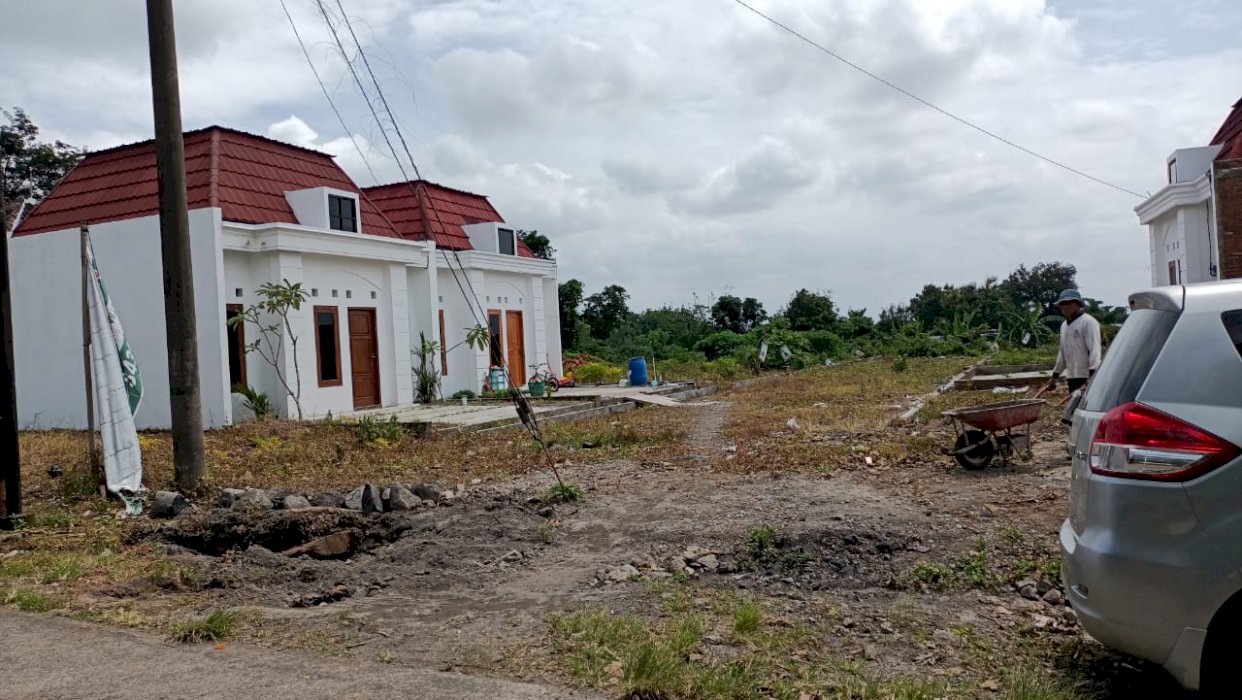 Rumah Mewah Di Utara Mojosongo 5 Mnit Ke RSUD Dr Oen Jebres