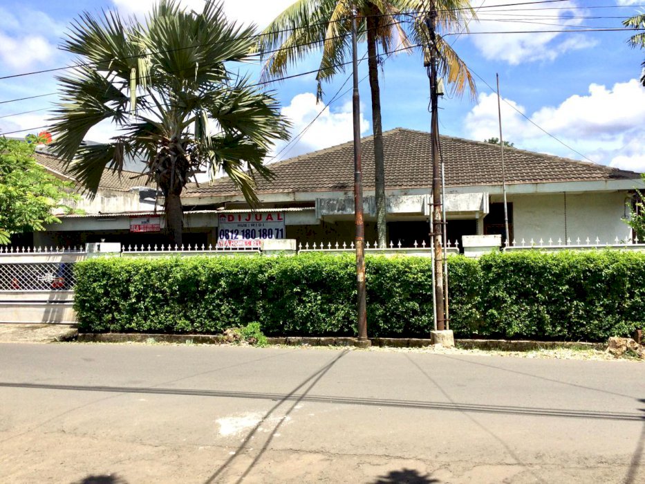 RUMAH DI CIPETE JAKARTA SELATAN
