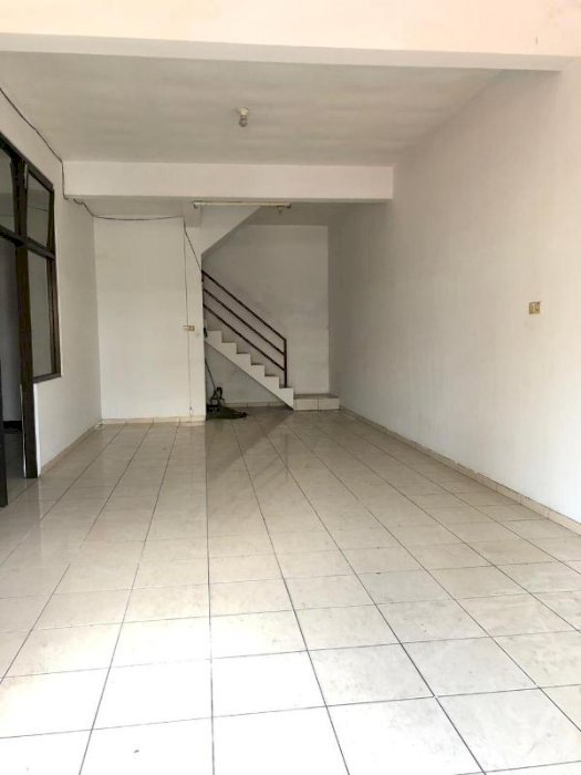 Ruko Disewakan di Jalan LA Sucipto, Blimbing, Malang