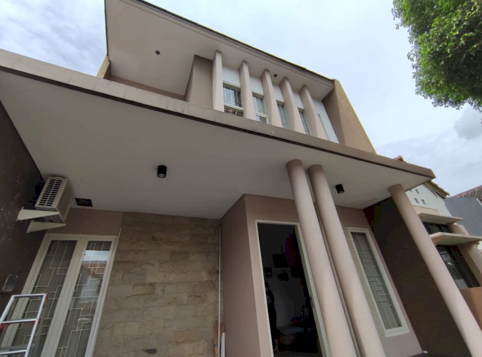 Rumah Citraland Taman Puspa Raya Furnished Bangunan Minimalis 2 Lantai