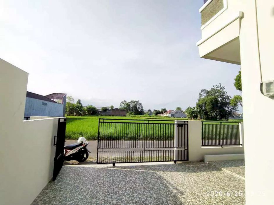 Rumah Impian  2 Lantai Kalasan Sleman