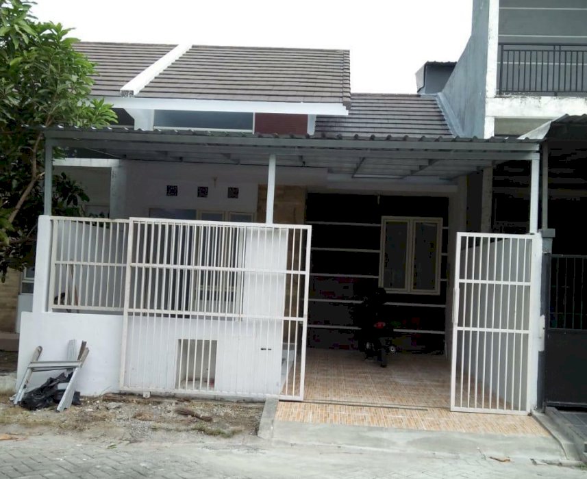 Rumah Sunrise Garden Terawat Model Minimalis Siap Huni Harra Murah