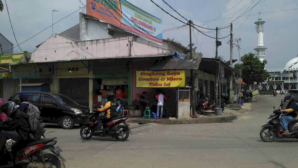 JUAL RUMAH + KIOS 9 sangat strategis