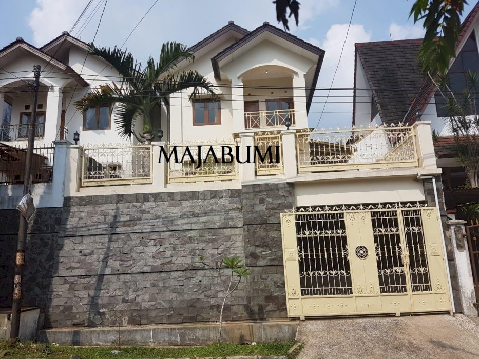 Rumah Siap Huni Dalam Komplek Setiabudi Regency