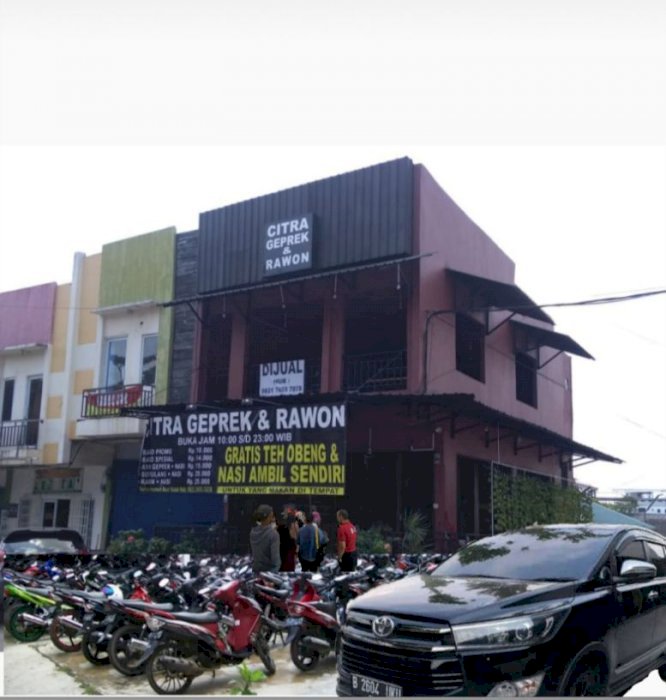 DI JUAL CEPAT RUKO  2 LANTAI PLUS USAHA RUMAH MAKAN AYAM GEPREK