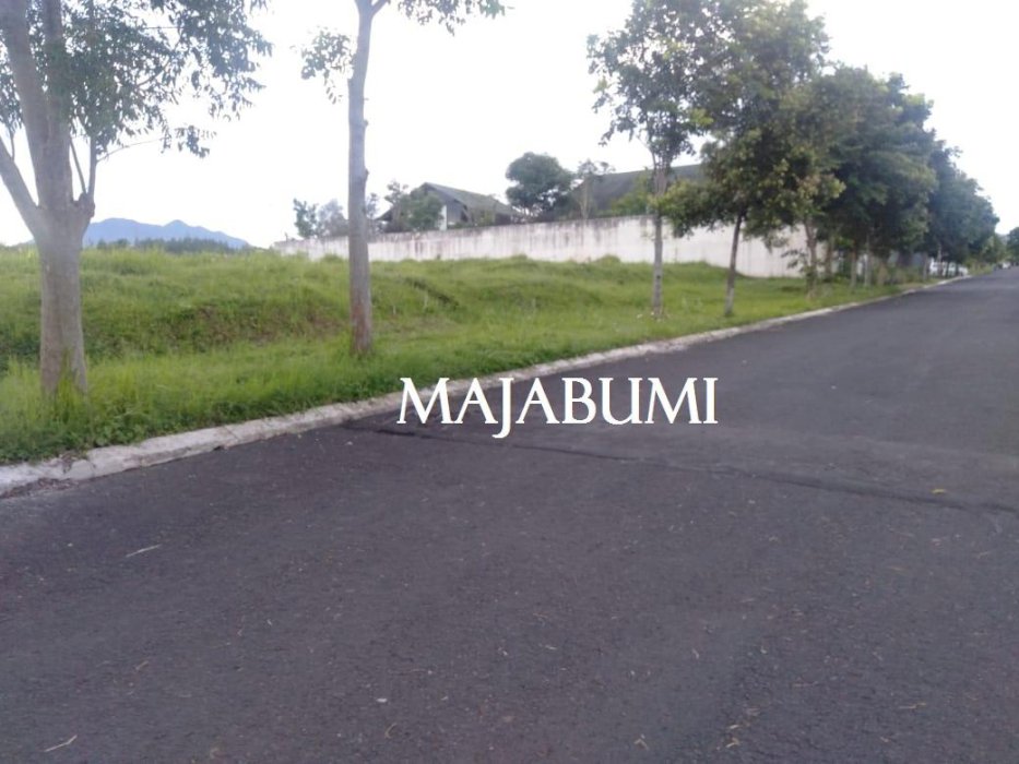 Tanah Matang Siap Bangun Dalam Komple Budi Indah Setiabudi