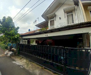 Rumah Secon dgn luas 270m strategis di Cipinang Besar Jakarta Timur