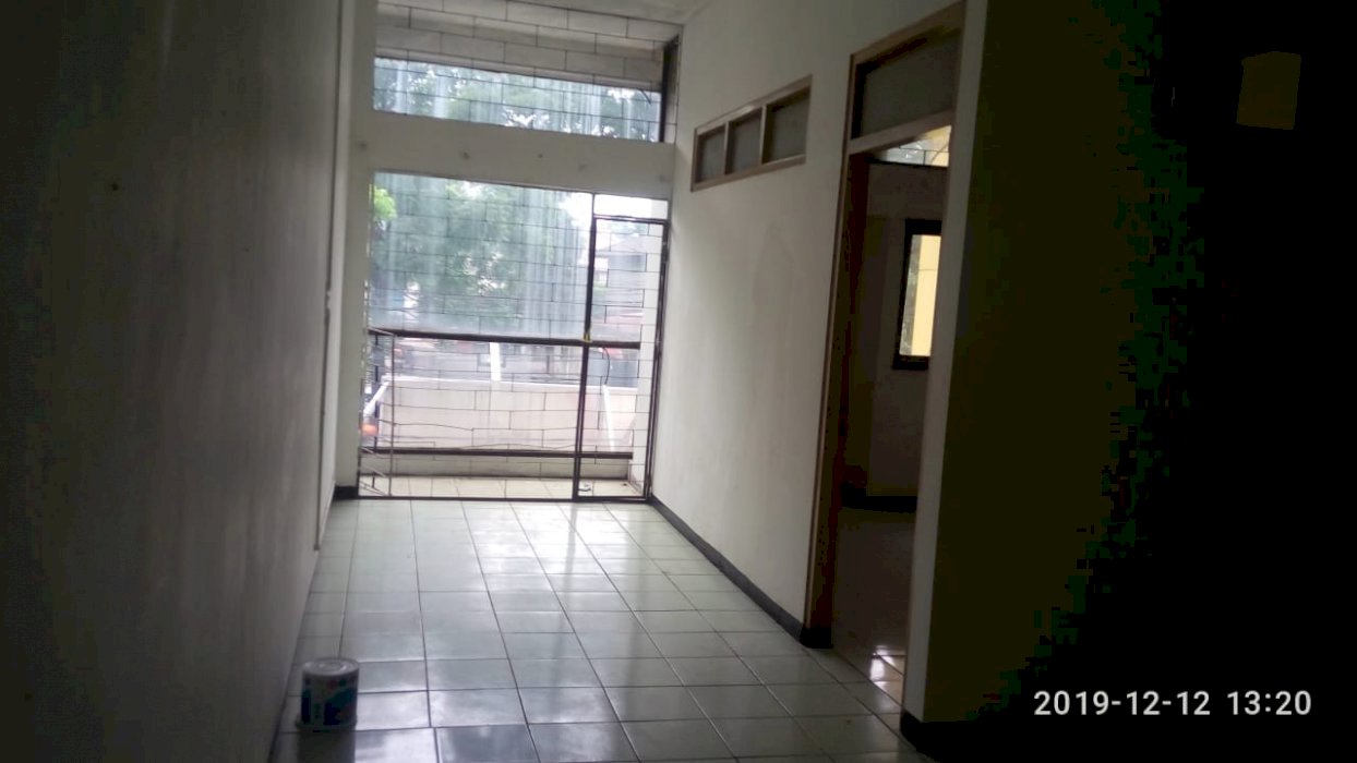 Ruko 2,5lt maindroad karapitan  Bandung ex rumah makan