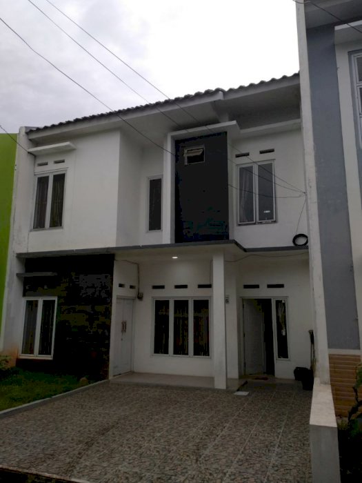 Rumah second minimalis dalam cluster dijagakarsa Jakarta Selatan