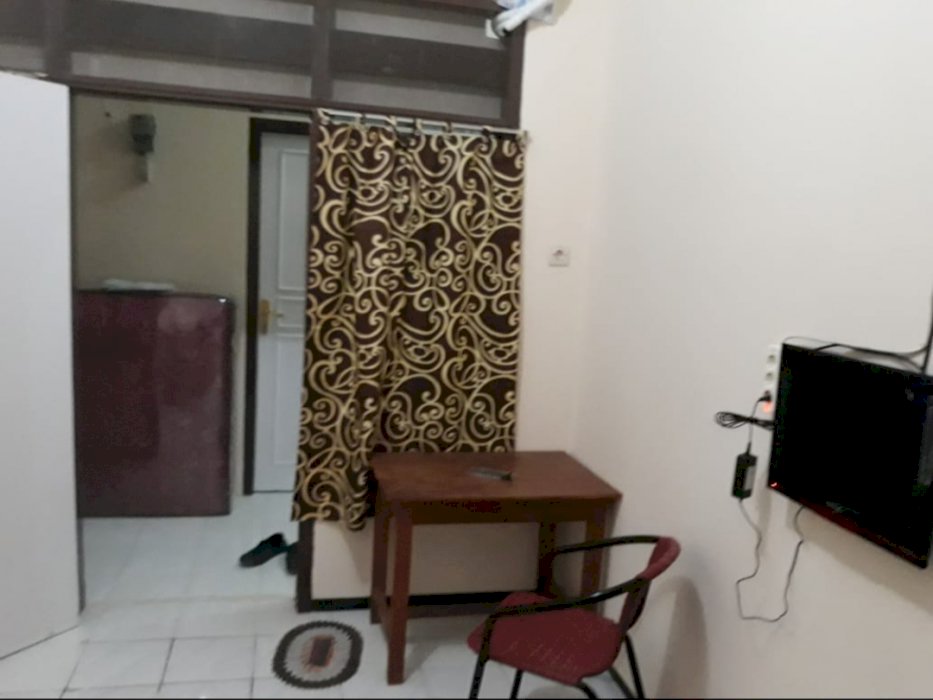 Kost depan pintu 4 UPN Rungkut Surabaya
