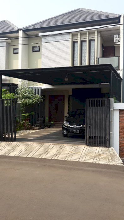 Rumah Cluster 2 Lantai Kompleks Billy & Moon Pondok Kelapa, Jakarta Timur