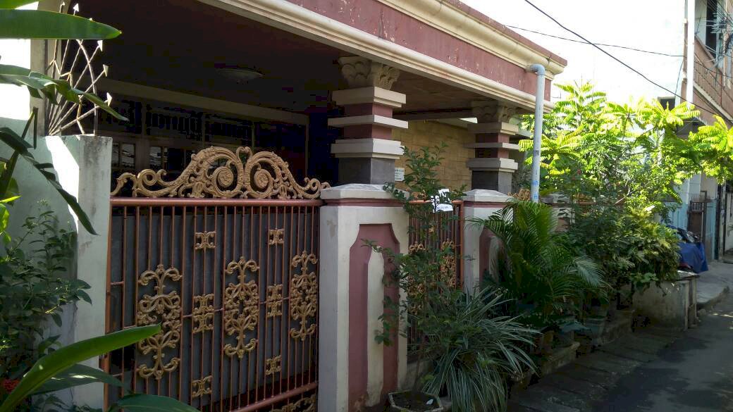 Rumah 2 Lantai Cocok untuk Kos Kosan Johar Baru